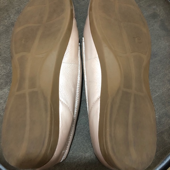 Easy Spirit Devitt Casual Rose Gold Flats sz 6 - Picture 3 of 3